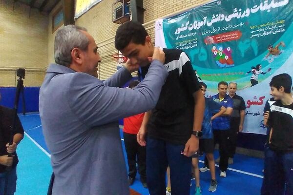 آغاز رقابت دانش‌آموزان تنیس روی میز کشور در البرز 