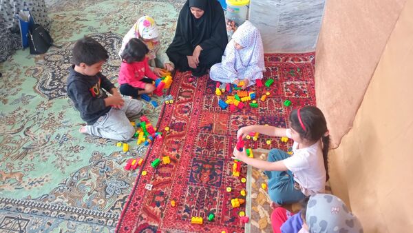 نماز جمعه با حضور دانش‌آموزان فعال بسیجی شهر بن