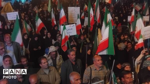 نورآباد میزبان شصت ونهمین موج تجمعات بیعت با رهبری شد