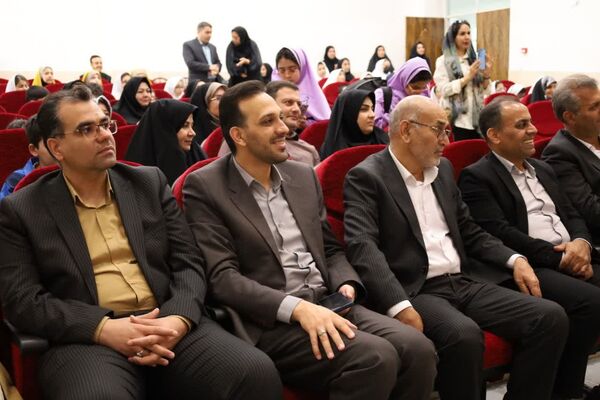 نواخته شدن زنگ مهر و مهرورزی در آموزشگاه زرکش