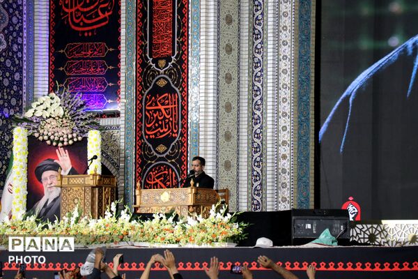 حرم امام رضا(ع) غرق در عطر اشک و بدرقه رهبر شهید