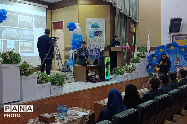 تقدیر از سفیران سلامت خراسان شمالی 