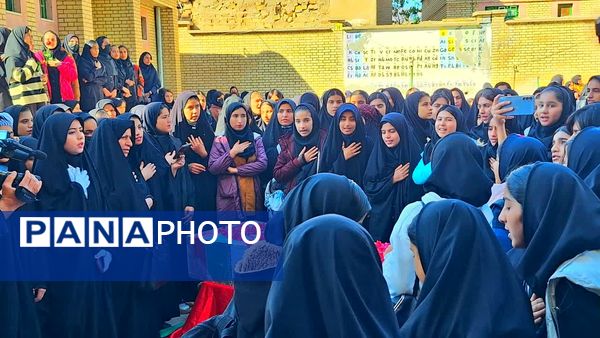 استقبال از شهدای گمنام در دبیرستان حضرت زینب(س) شهرستان لنده