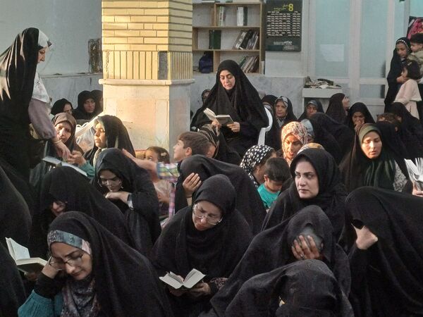 برگزاری مراسم روز عرفه در شهرستان کوهپایه