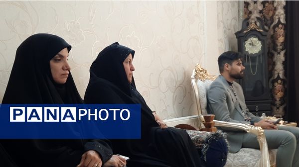 تجلیل و تکریم از  خانواده شهید علیرضا نخعی