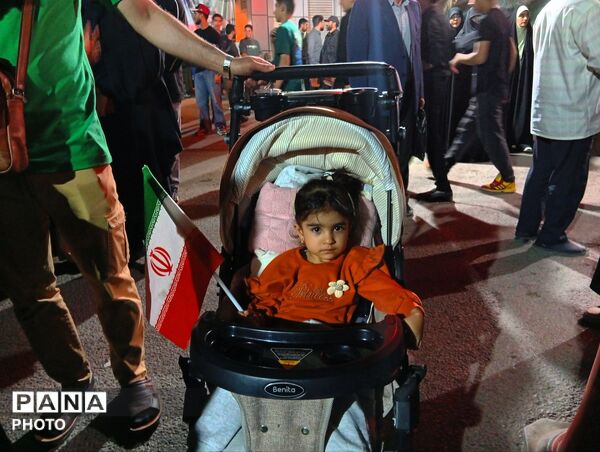 تجمعات مردمی در شهرستان نظرآباد برای حمایت از مقاومت و بیعت با رهبری 