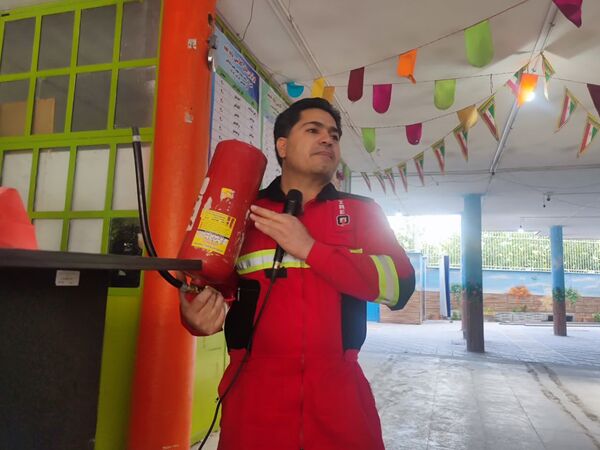 آتش‌نشان نماد عشق و جوانمردی