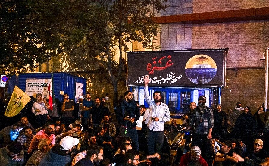 تجمع مردمی در محکومیت حمله تروریستی رژیم صهیونیستی به ضاحیه بیروت