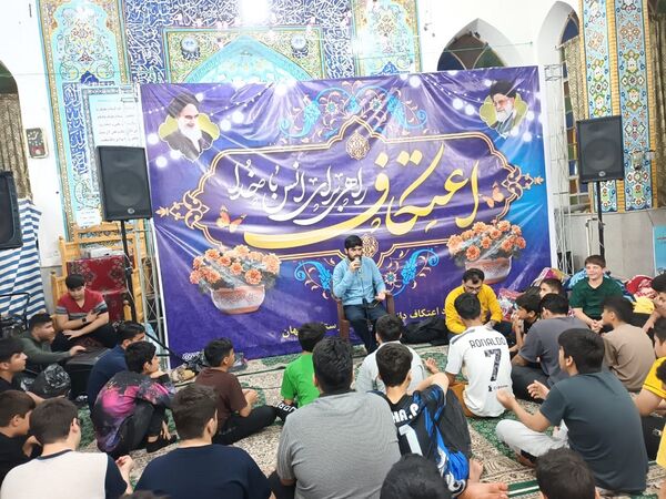 دانش‌آموزان بهبهانی اینبار پای درس عدالت طلبی و فداکاری علی(ع)
