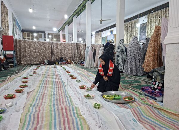 مراسم اعتکاف دانش آموزی آموزشگاه مریم سنگان شهرستان رشتخوار