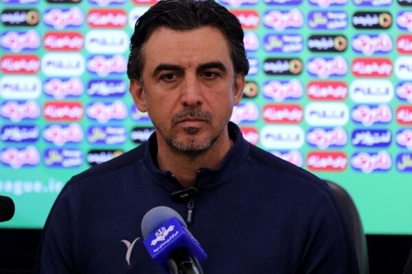 خیبر بدون سرمربی مقابل پرسپولیس