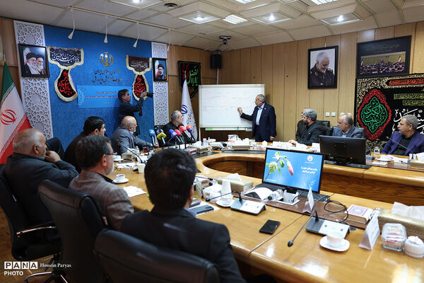 نشست مشترک وزیر آموزش و پرورش با اعضای کمیسیون آموزش، تحقیقات و فناوری مجلس شورای اسلامی