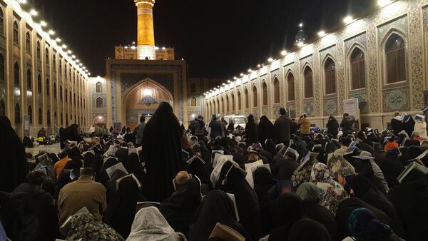 حال‌وهوای مشهد مقدس در لیالی قدر