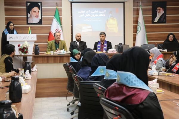 آیین رونمایی و آغاز فعالیت باشگاه مجریان دانش‌آموز
