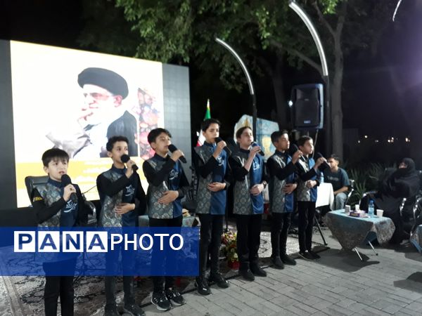 برگزاری رویداد «گذر خبر» در پارک ملت مشهد