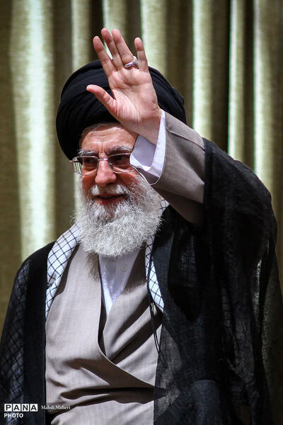 حضرت آیت‌الله العظمی شهید سیدعلی حسینی خامنه‌ای