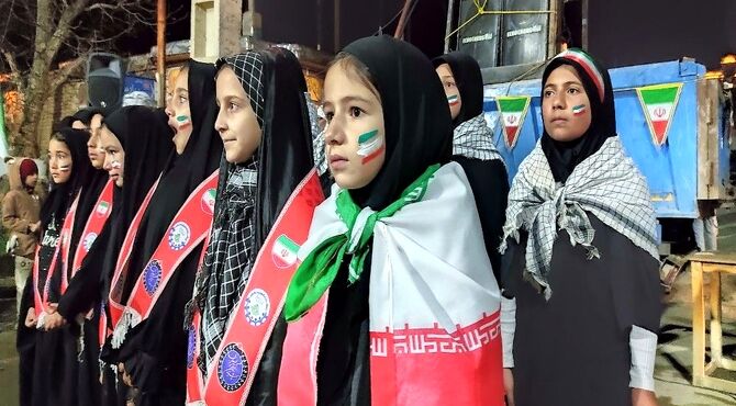 نقش آفرینی دانش آموزان شهر بار نیشابور در حسینیه شهدای این شهر