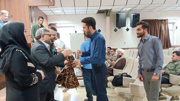 برگزاری دوره‌های توانمندسازی کارشناسان قرآن و مشاوره در زنجان