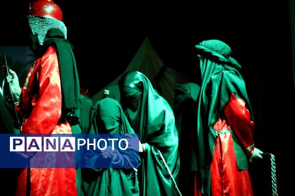 اجرای نمایش آیینی سرگذشت در مشهد