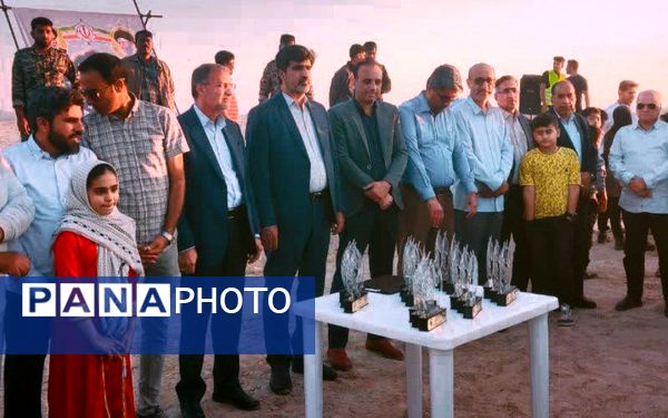 دومین دوره مسابقات اسب‌دوانی استان‌های جنوبی کشور در بندرپل