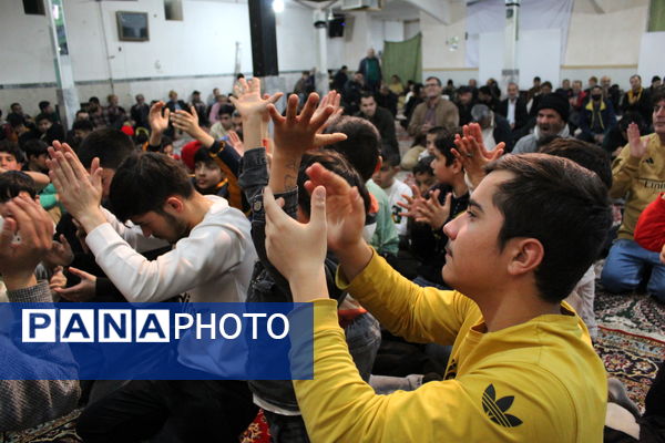 جشن ولادت امام حسین (ع) در شهر درق 