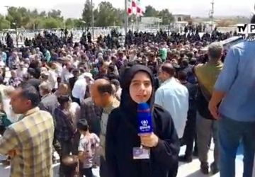 مراسم تشییع پیکر جانباز مدافع وطن پاسدار شهید محمد ثقفی در گلزار شهدای شهرستان شهرضا 