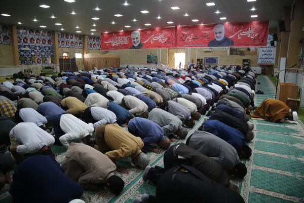 نماز عید فطر در اهرم