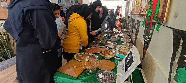 سوگواره حلوا و خرما به مناسبت دهه فاطمیه