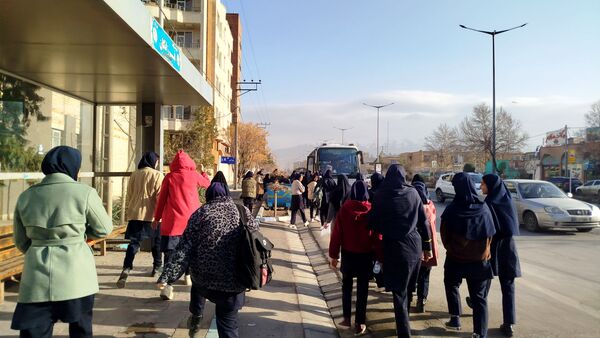 بازدید دانش‌آموزان دبیرستان پیرایش از افلاک‌نما نیشابور 