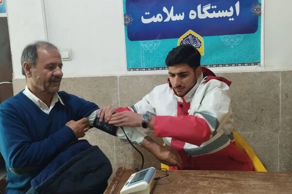 رونمایی از  تابلو «سه‌رنگ عشق» تا خدمت‌رسانی بی‌وقفه به مردم