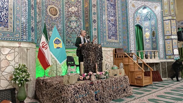 راهپیمایی مردم ولایتمدار شهرستان ورامین در محکومیت رژیم صهیونسیتی 