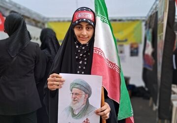 اربعین و عشق حسینی شاهرودی‌ها در جاده بسطام