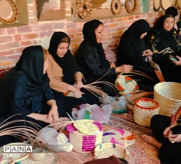 درخشش دانش‌آموزان خبرنگار پانا دشتستان در روایت‌گری ظرفیت‌های گردشگری و صنایع‌دستی ایران