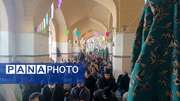 نماز عبادی و سیاسی جمعه در اولین روز از دهه فجر در نیشابور 