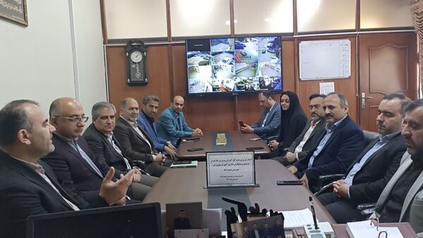 دیدار نوروزی مدیرکل آموزش و پرورش مازندران با کارکنان آموزش و پرورش محمودآباد 