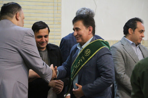 نشست صمیمی‌ دانش‌آموختگان دبیرستان امام رضا(ع) قم در هیات خادم الرضا(ع)-2