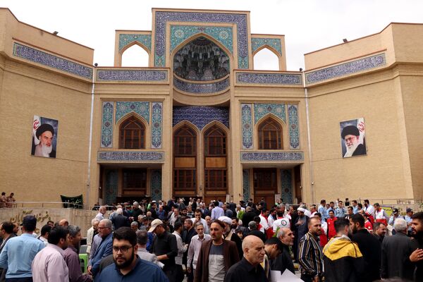 مراسم گرامیداشت چهلم شهدای خدمت در تبریز 