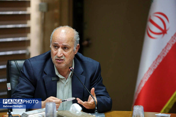 تعامل و ارتباط بین ادارات کل ورزش و جوانان و هیأت‌های استانی، زمینه ساز رشد فوتبال است