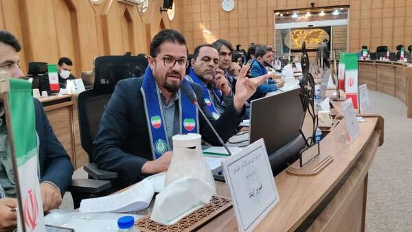 نشست هم‌اندیشی مسئولان سازمان دانش‌آموزی استان فارس روز دوم