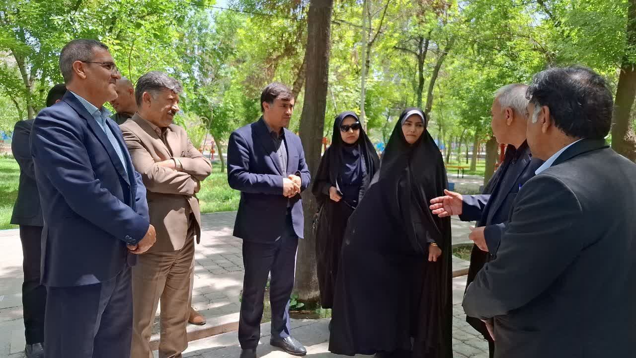 بازدید فرماندار شیروان از پارک خانواده این شهر