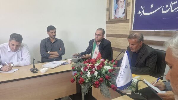 بازدید وزراتی از فعالیت‌های اجرا شده برنامه نماد در مدارس شازند 