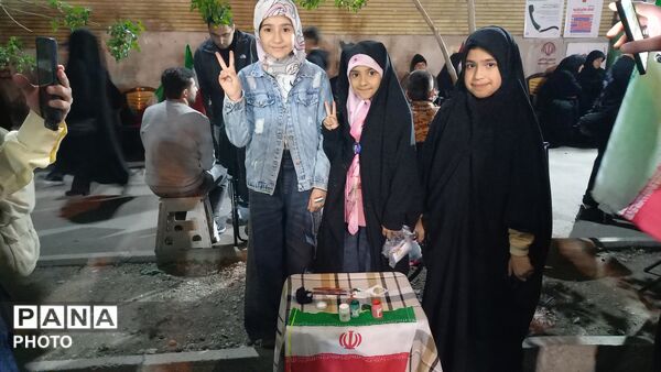 تجمعات شبانه همراه با موکب سازمان دانش آموزی در میدان المپیک 