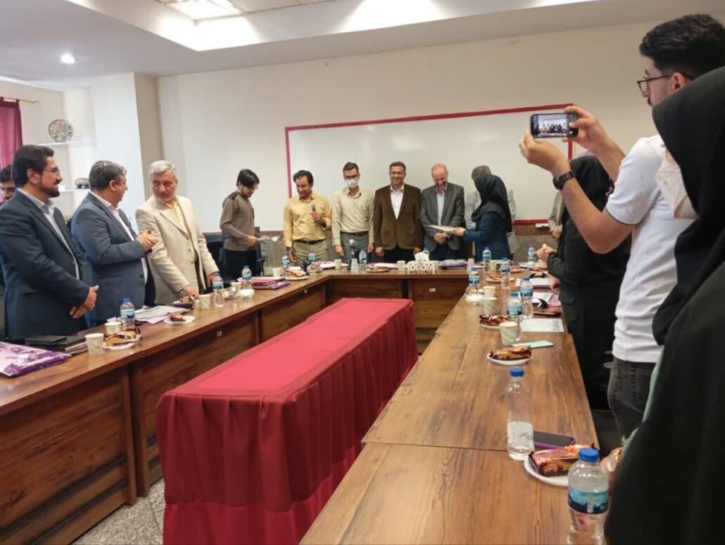جلسه هفته پژوهشی دانشکده مهندسی معماری و شهر سازی