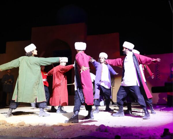 نمایش بزرگ بومی میدانی «سرزمین خورشید» در خراسان شمالی 