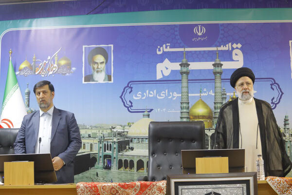 جلسه شورای اداری استان قم با حضور رئیس جمهوری