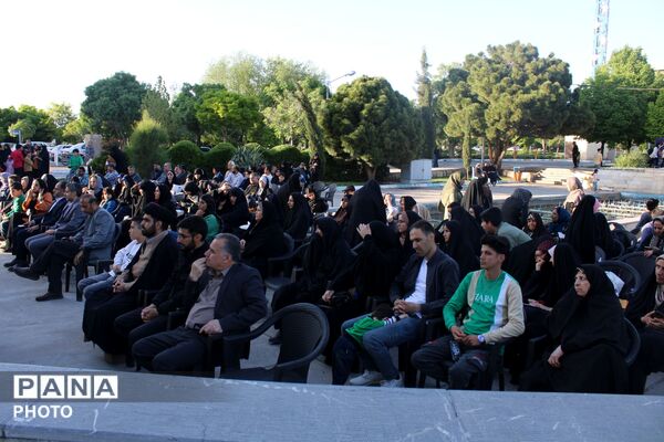 هم صدایی اصحاب فرهنگ و رسانه در فرهنگسرای سیمرغ نیشابور 