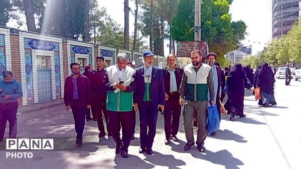 نماز جمعه عبادی و سیاسی در مصلی یاسوج
