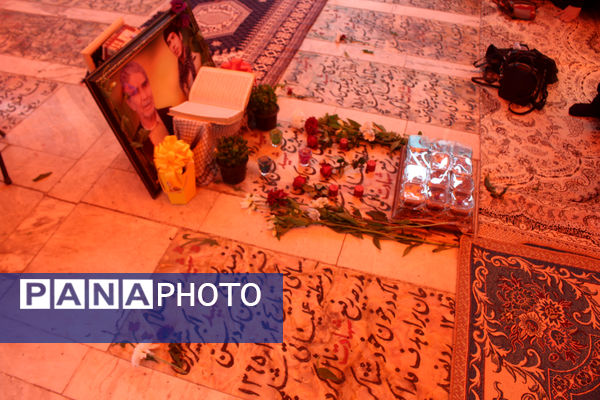 مراسم تحویل سال در گلزار شهدای قم