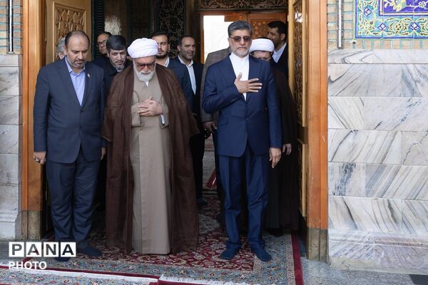 آیین آغاز سال تحصیلی مدارس در حرم مطهر رضوی