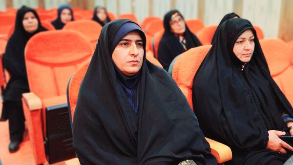نشست مبلغان‌ و هیات‌های عزاداری شهرستان لنده در آستانه ماه محرم